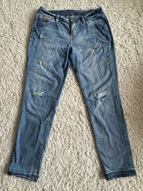 JAG Jeans Women's Distressed Blue Denim Jeans